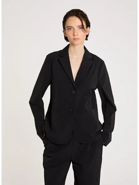 Lis Lareida Athleisure Blazer in Black