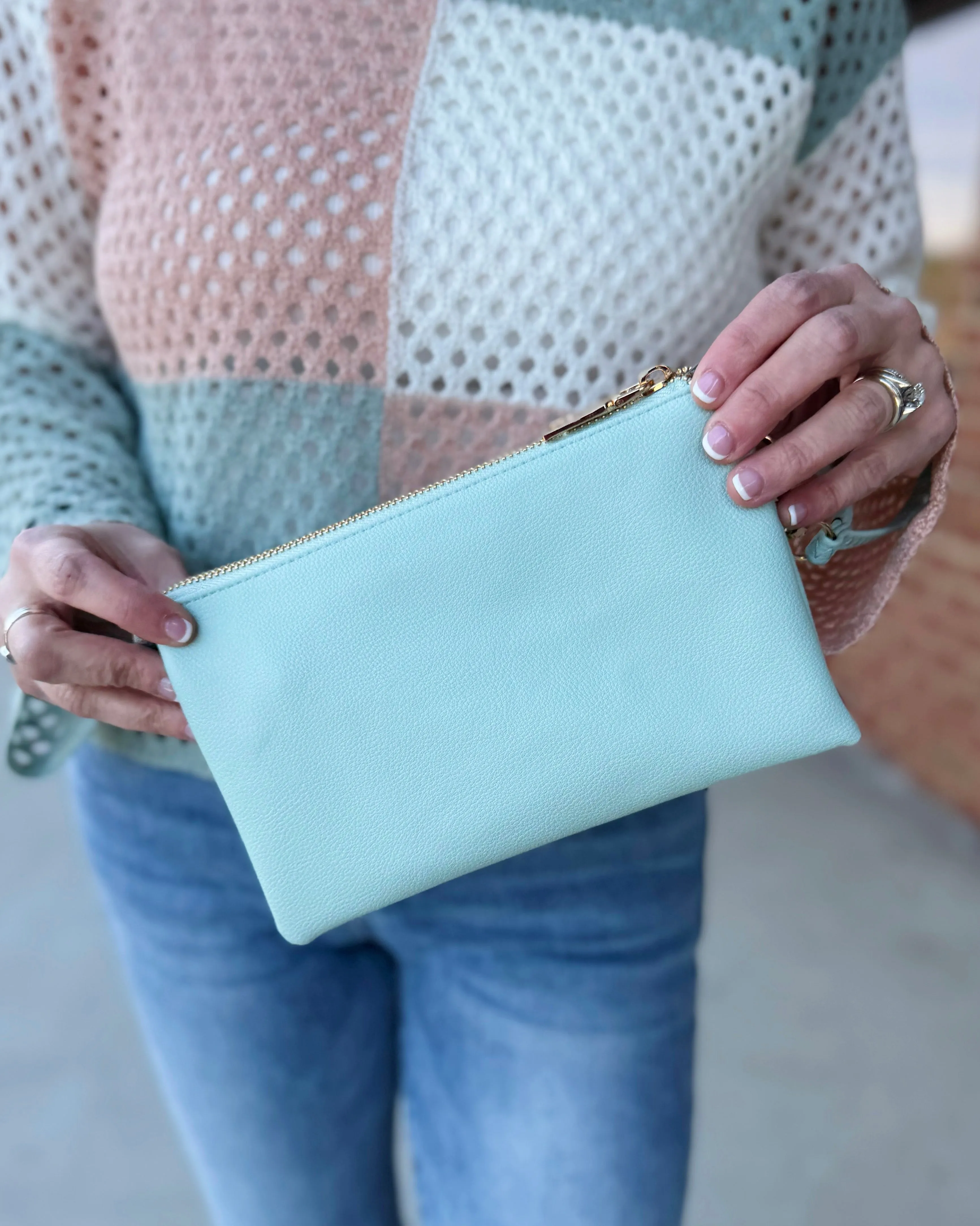 Riley Crossbody/Wristlet Light Mint