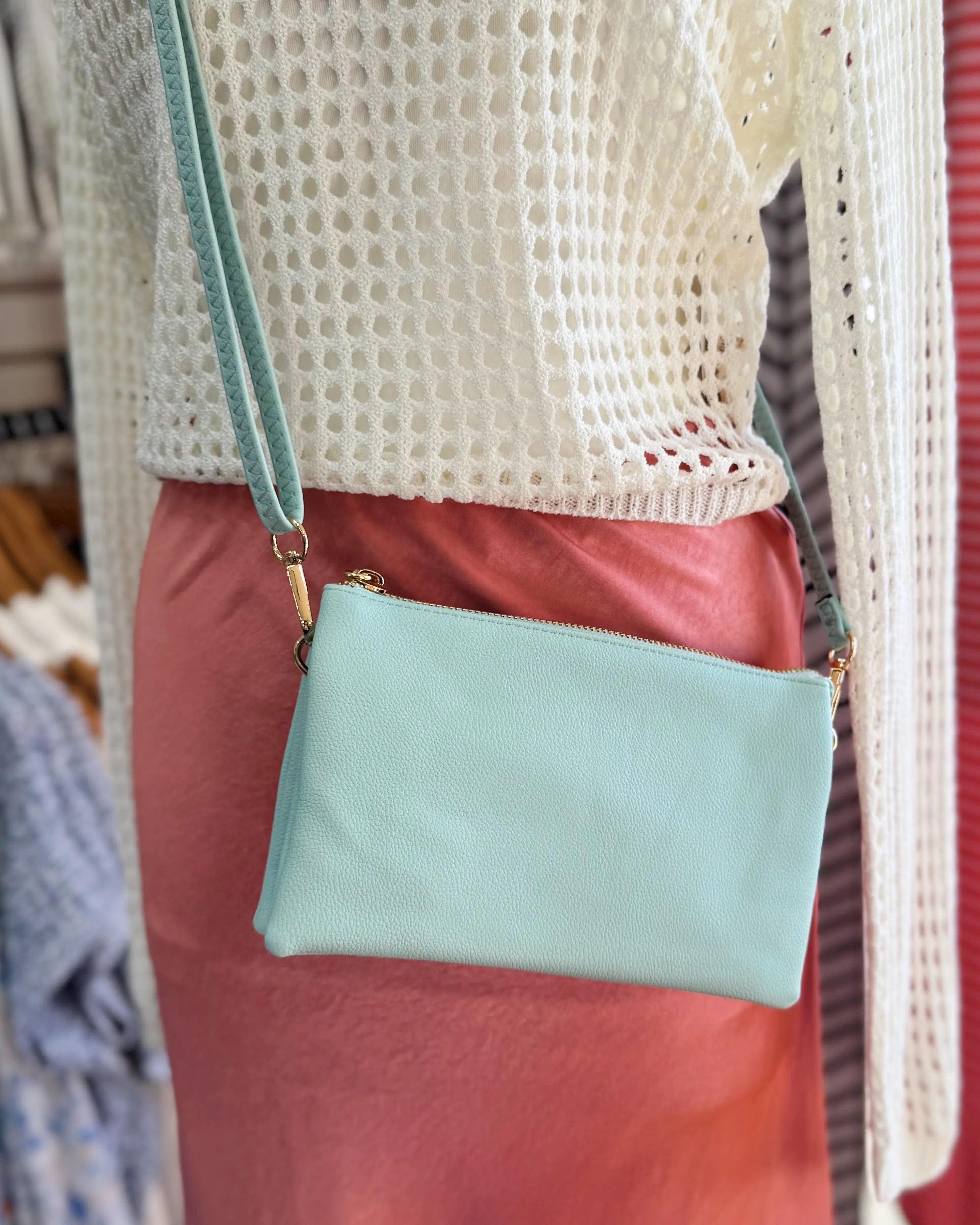 Riley Crossbody/Wristlet Light Mint